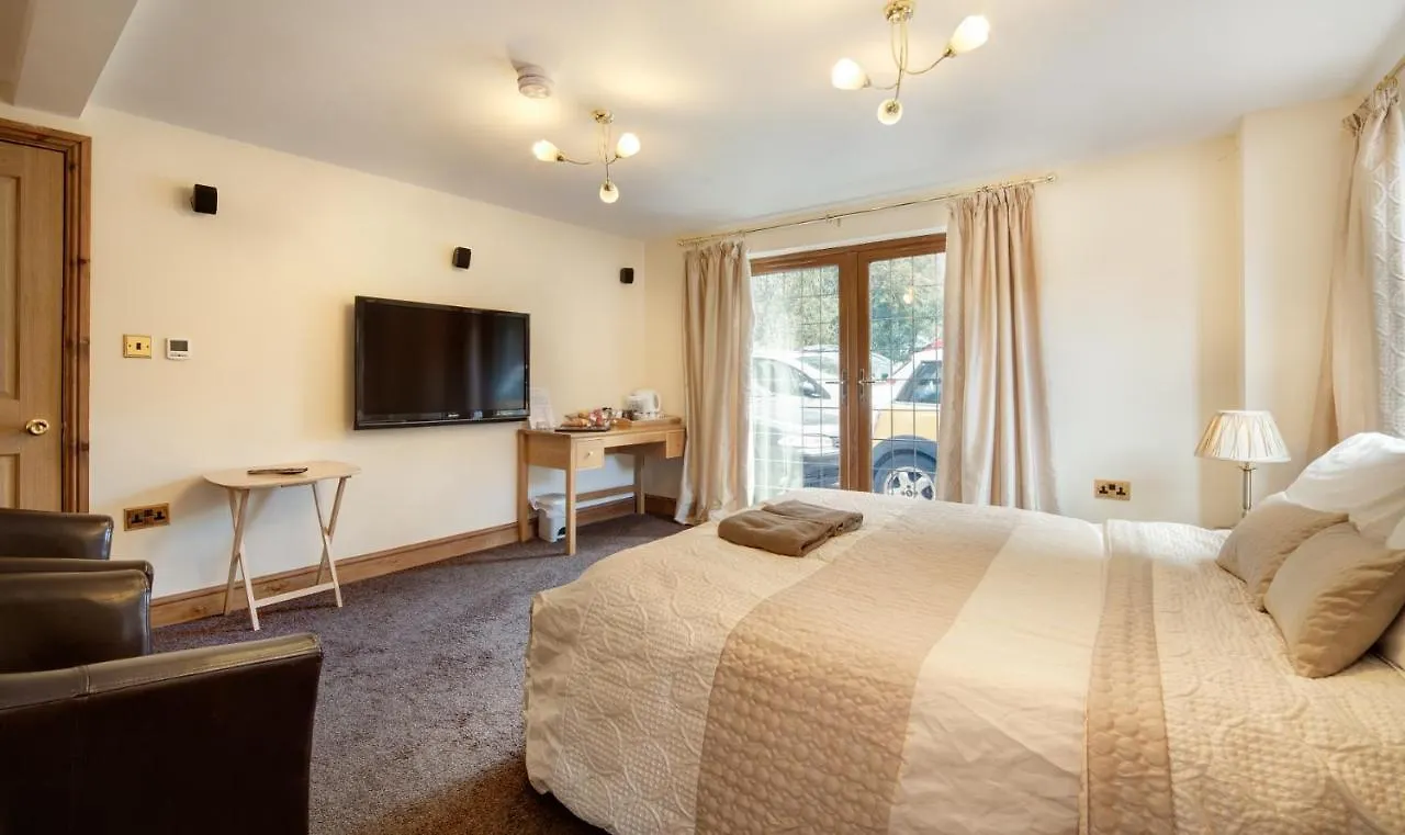 Guest house Acorns Old Farm Hotel Felton  United Kingdom